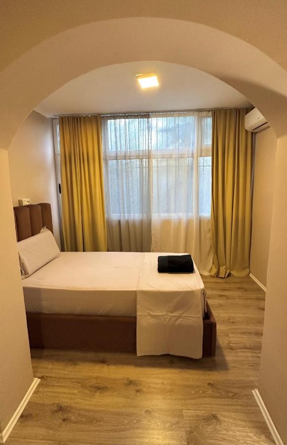 Bejart Apartment 5 ติรานา ภายนอก รูปภาพ